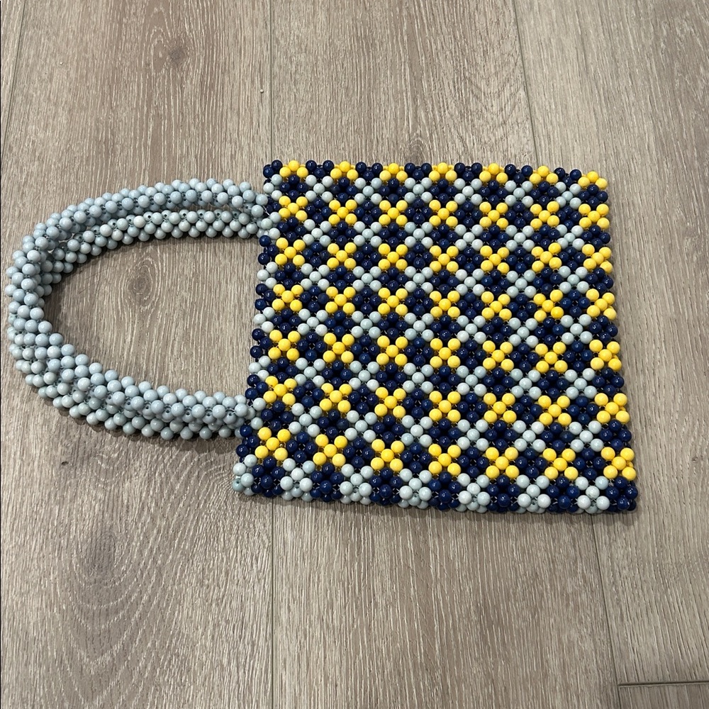 Beaded Handbag with Yellow and Blue Pattern - Picture 2 of 3